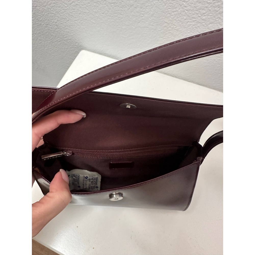 Lauren Ralph Lauren Burgundy Berry Shoulder Bag Flap Purse NWT Vintage Style - Picture 4 of 6